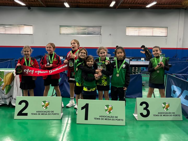 Eq. Sub9 fem podium