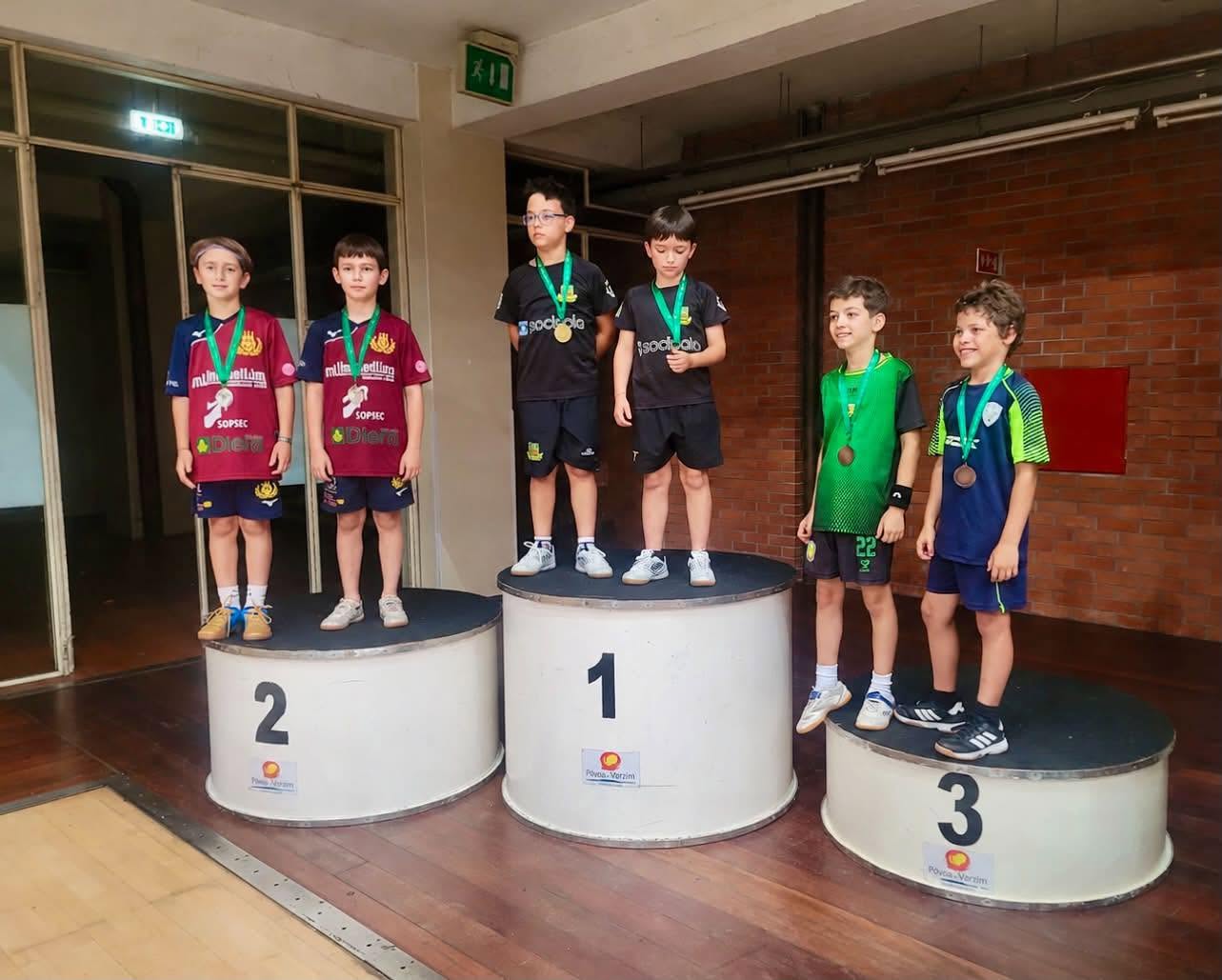 Sub 9 masc podium