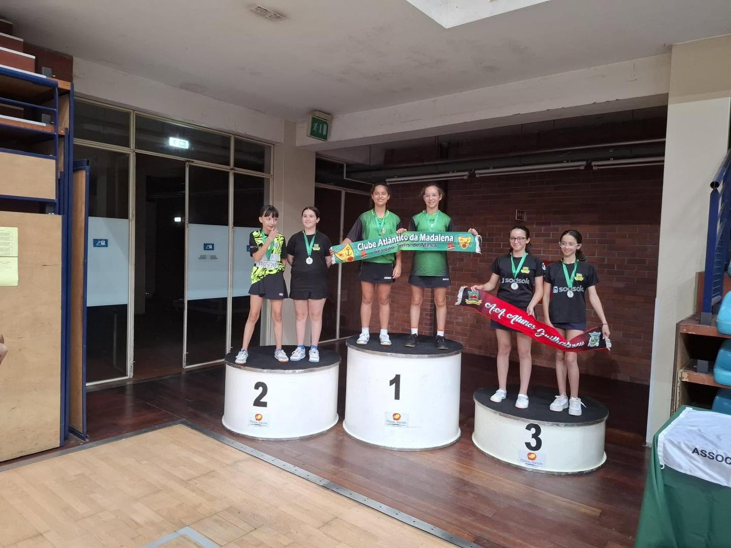 Sub13 fem podium